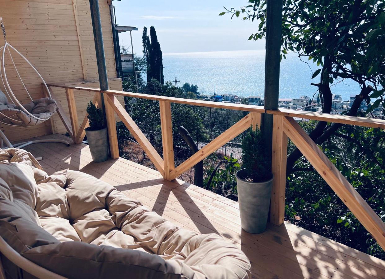 Vysota Hotel Gagra Exterior photo