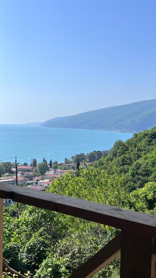 Vysota Hotel Gagra Exterior photo